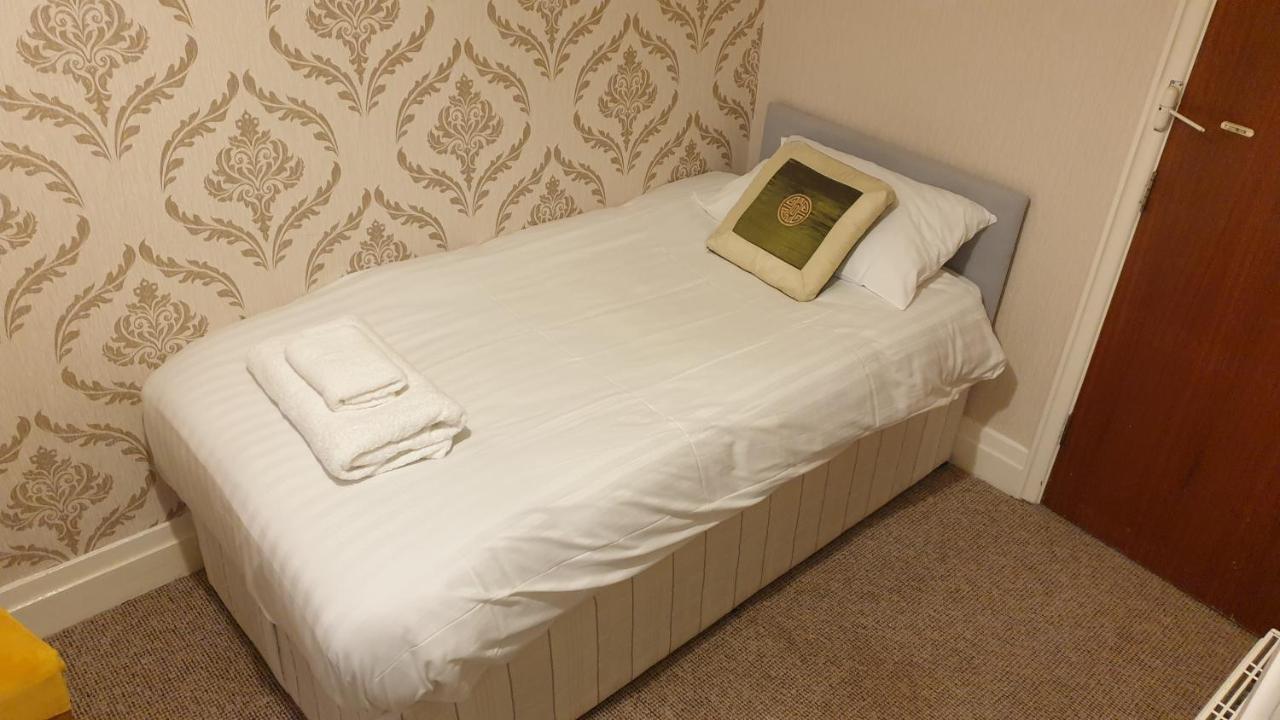 Hotel242 Blackpool Dış mekan fotoğraf