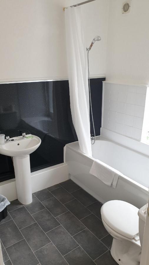 Hotel242 Blackpool Dış mekan fotoğraf